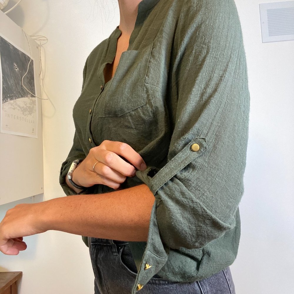 Flowy Button Up - Picture 4 of 4